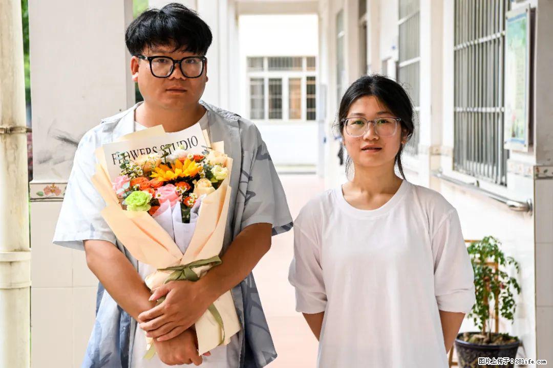 全网追的“扁担女孩”,找了一份暑假工,时薪12元 - 新乡生活资讯 - 新乡28生活网 xx.28life.com